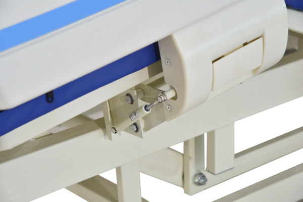 NL150301 BLSE04 Adjustable four leaf guardrail 2