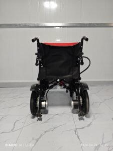 NL190301EW 03B Rear View
