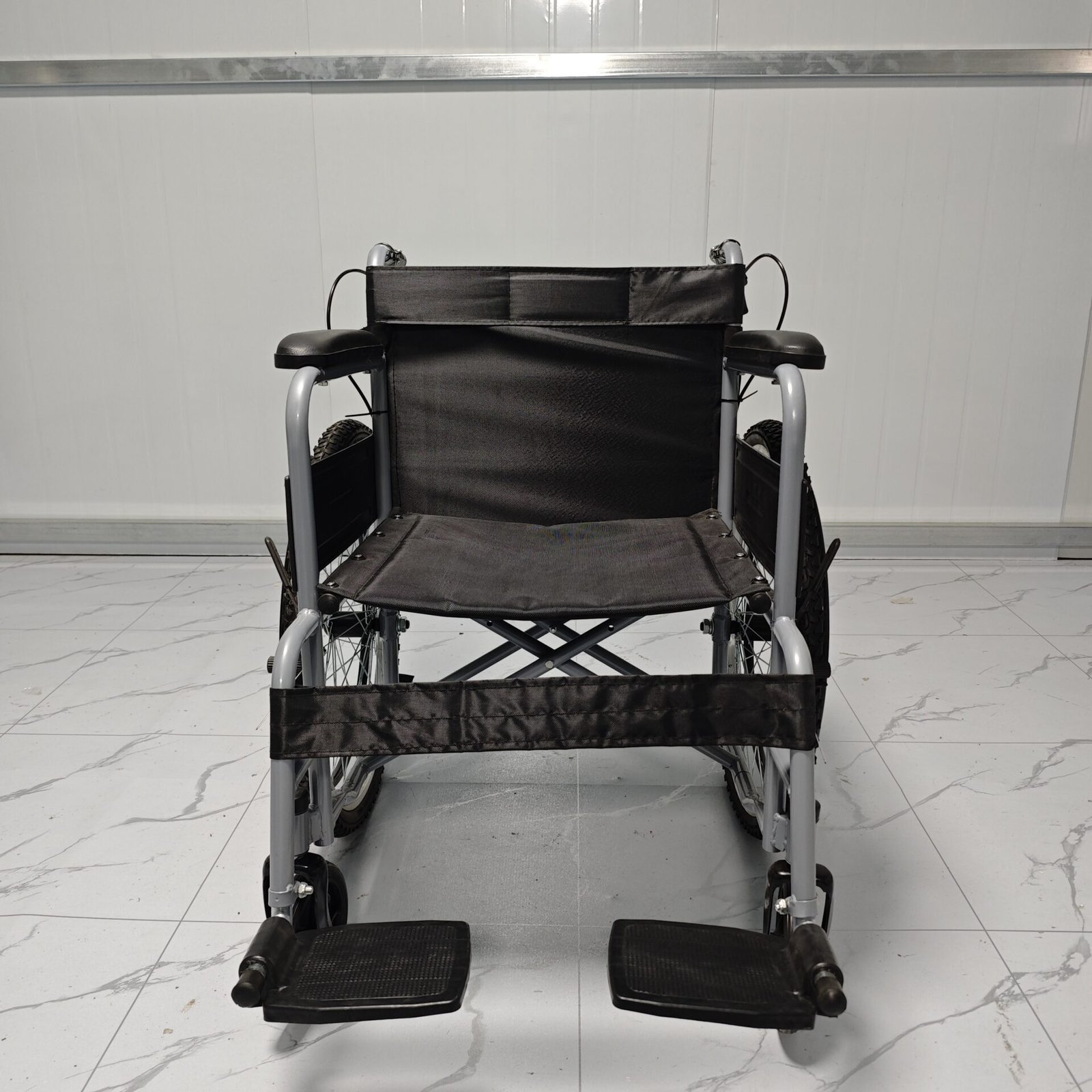 NL190301F-1's All-Terrain Wheelchairs front view